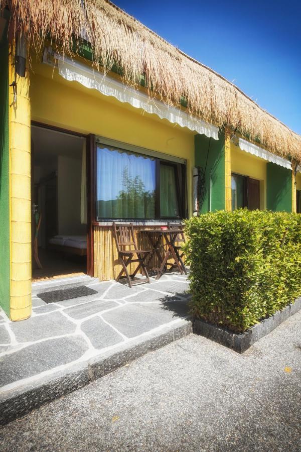 Bamboohouse Motel Riazzino Екстериор снимка